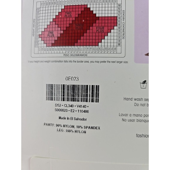 Hanes Lovable Day Sheer Control Top Pantyhose Sandalfoot Barely There Two Plus - Picture 6 of 6